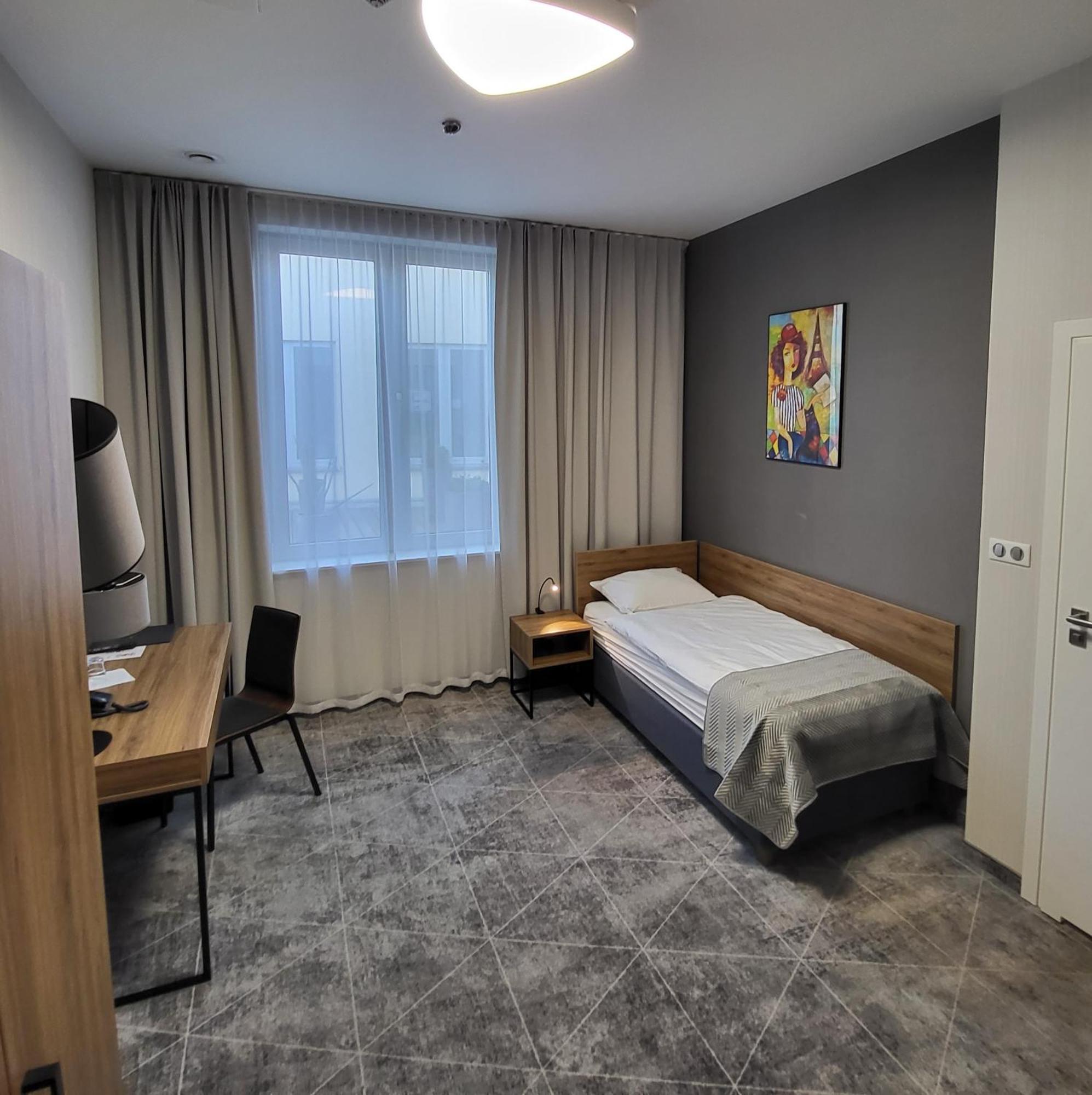 Hotel Centrum โบเลสวาเวียส ภายนอก รูปภาพ