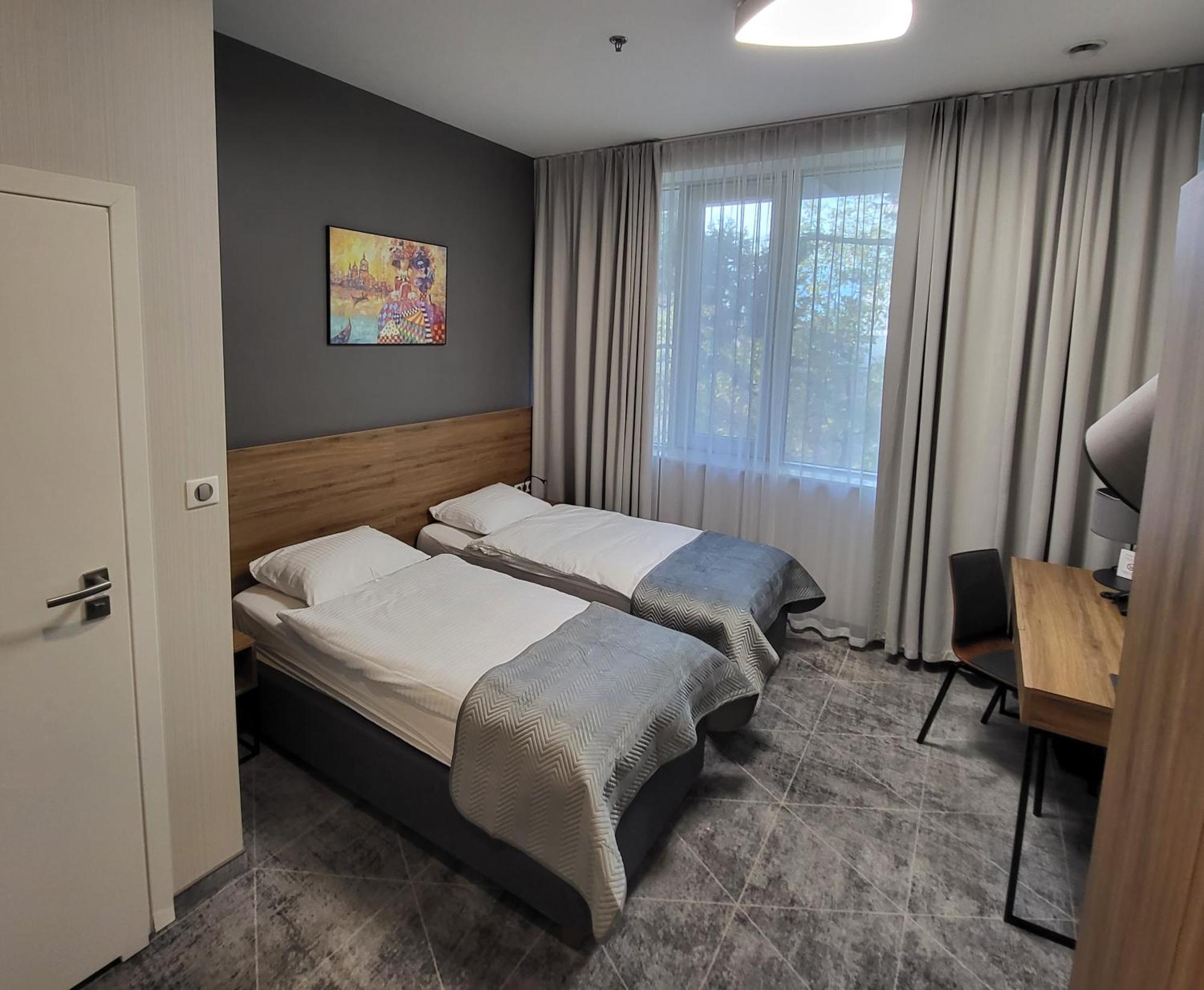 Hotel Centrum โบเลสวาเวียส ภายนอก รูปภาพ