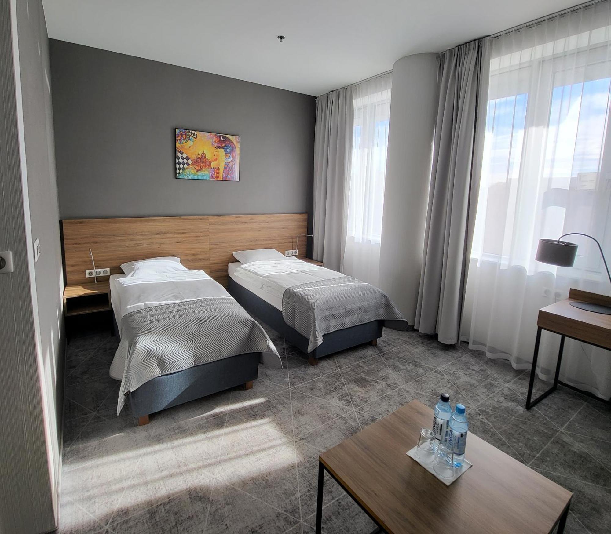 Hotel Centrum โบเลสวาเวียส ภายนอก รูปภาพ